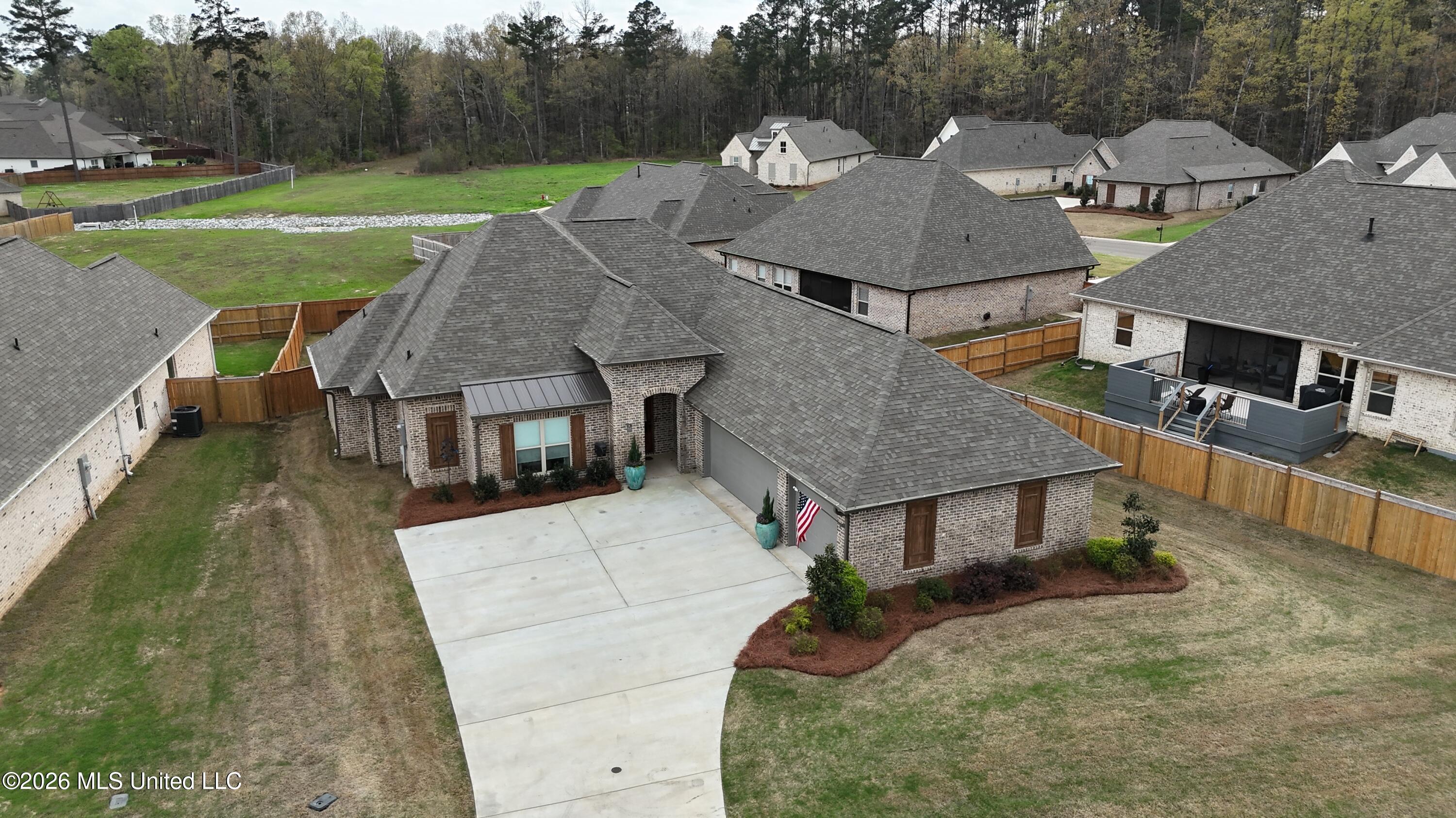 913 Waters Edge Brandon, MS 39047 - Photo 66 of 69 dji_fly_20260310_162950_0075_17731792252