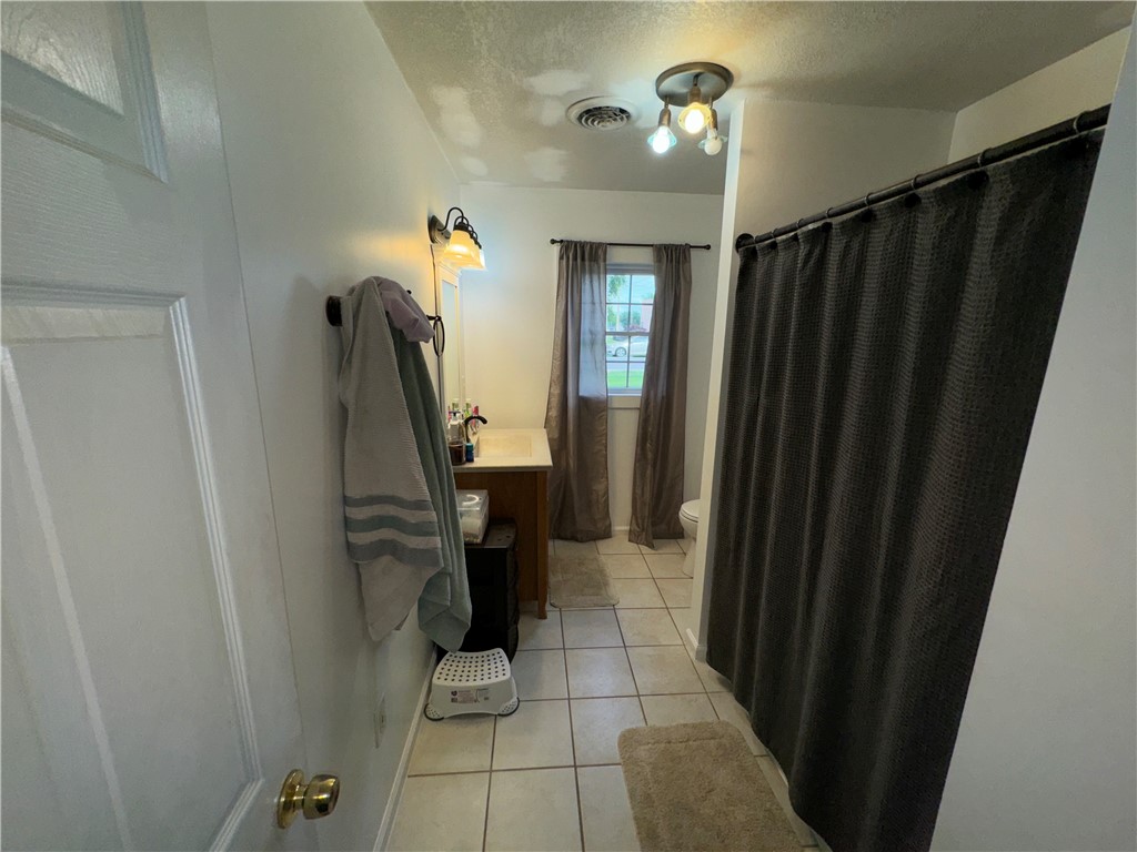 202 West 3rd Street Assumption, IL 62510 - Photo 19 of 32