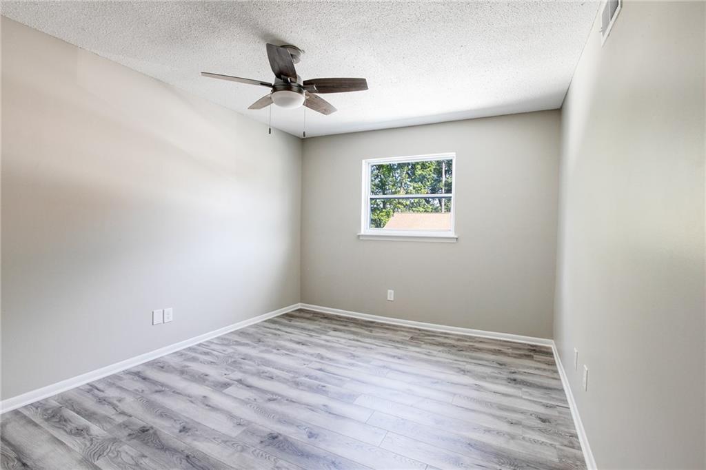 7325 Cardigan Circle Atlanta, GA 30328 - Photo 23 of 25