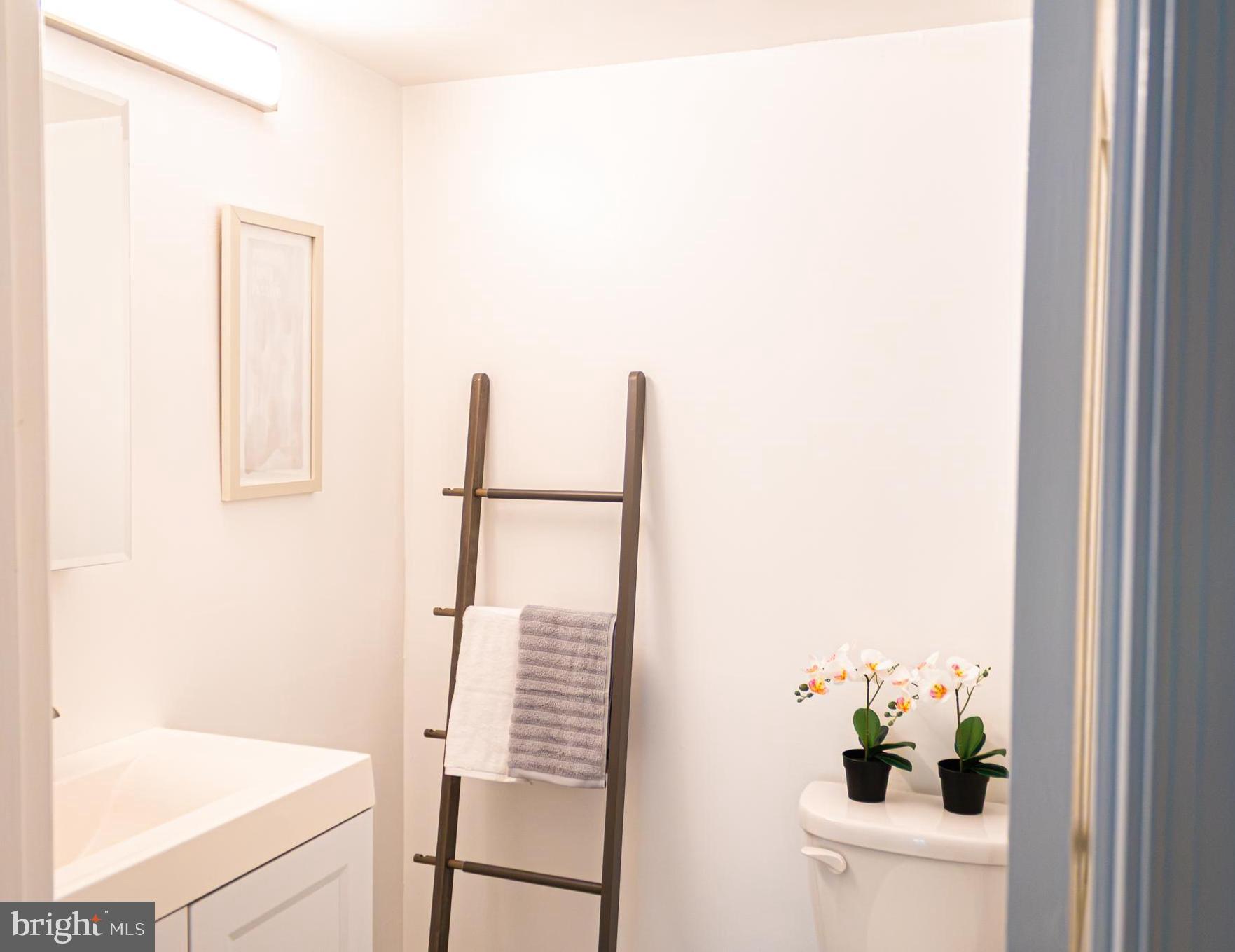 11240 Chestnut Grove Square, Unit 157 Reston, VA 20190 - Photo 20 of 37