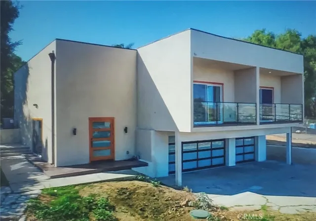 $1,100,000 | 21655 Temescal Canyon Road, Corona, CA 92883