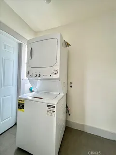 $2,400 | 1343 Portia Street, Echo Park, CA 90026