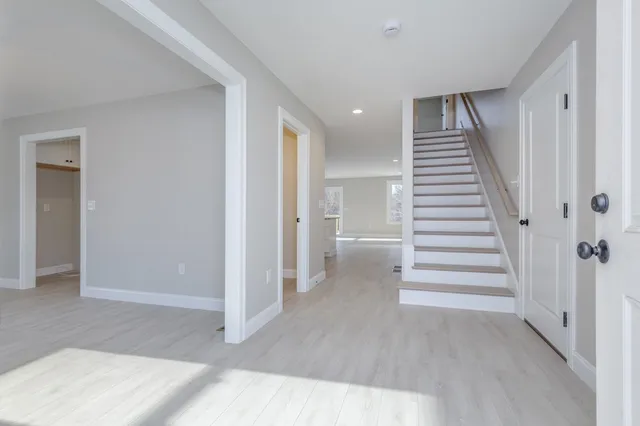 $599,900 | 30 Windsor Lane, Unit 9, Hudson, NH 03051