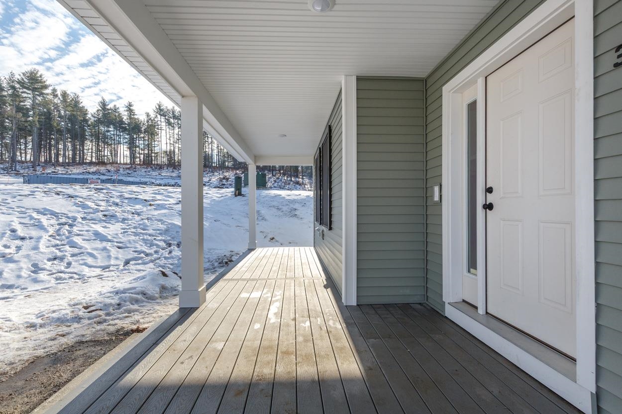 30 Windsor Lane, Unit 9 Hudson, NH 03051 - Photo 8 of 22