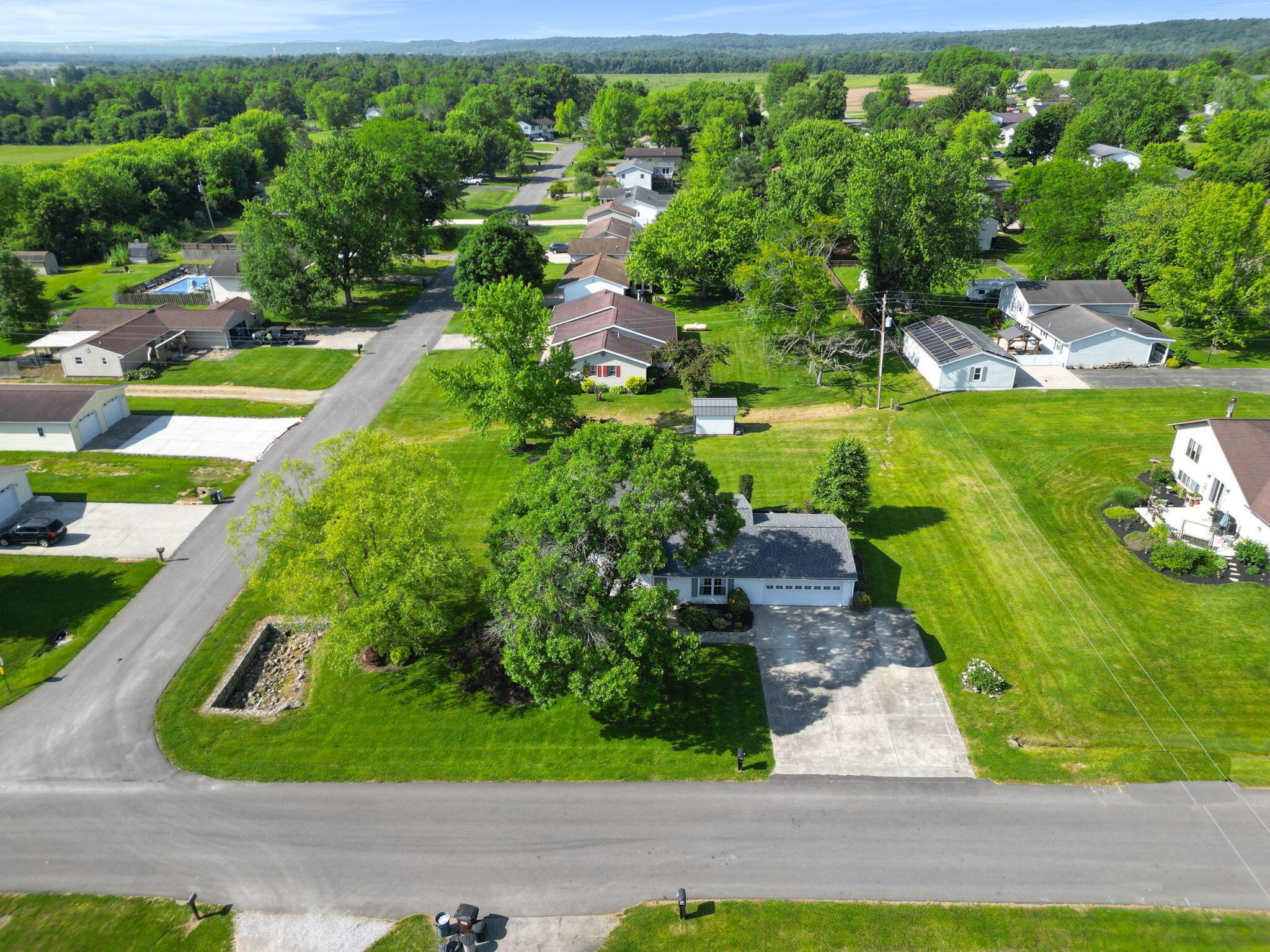 471 Old Elm Road Chillicothe, OH 45601 - Photo 4 of 74 3-web-or-mls-DJI_0080