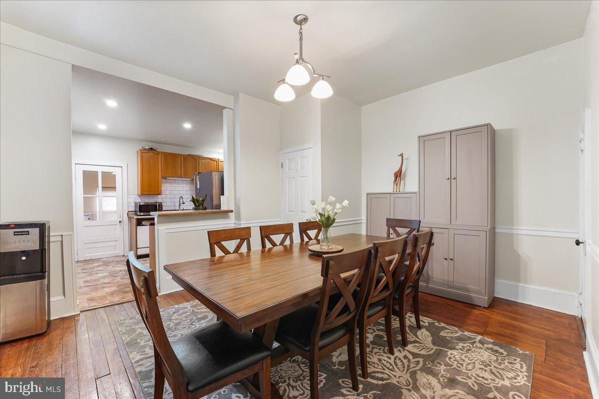 14 West Ridley Avenue Ridley Park, PA 19078 - Photo 9 of 29 Dining area