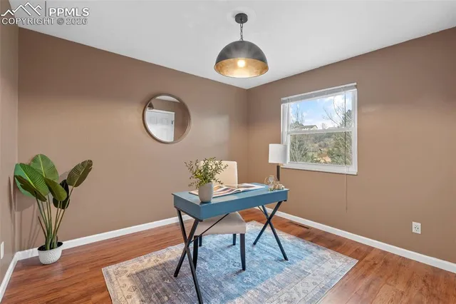 $450,000 | 814 Paradise Lane, Colorado Springs, CO 80904