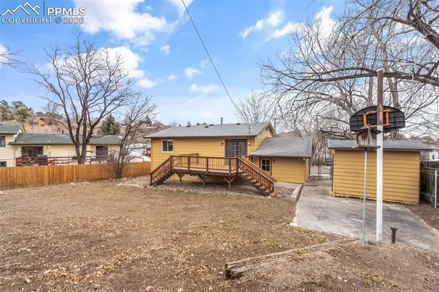 $450,000 | 814 Paradise Lane, Colorado Springs, CO 80904