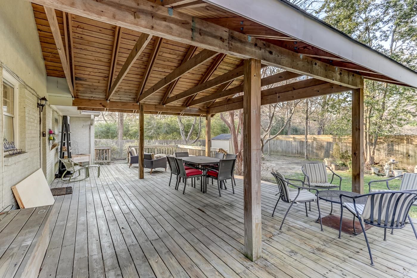 5126 Walnut Grove Road Memphis, TN 38117 - Photo 16 of 23 a view of a patio with wooden floor