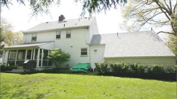 49 Colby Street Needham, MA 02492 - Photo 2 of 8