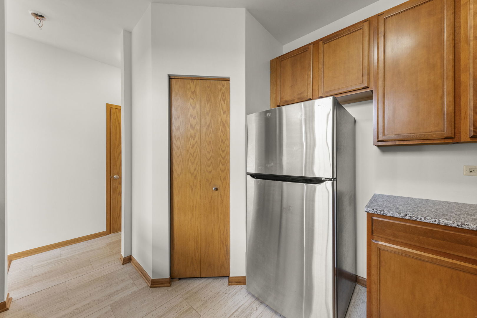 1060 Clover Drive Minooka, IL 60447 - Photo 10 of 25