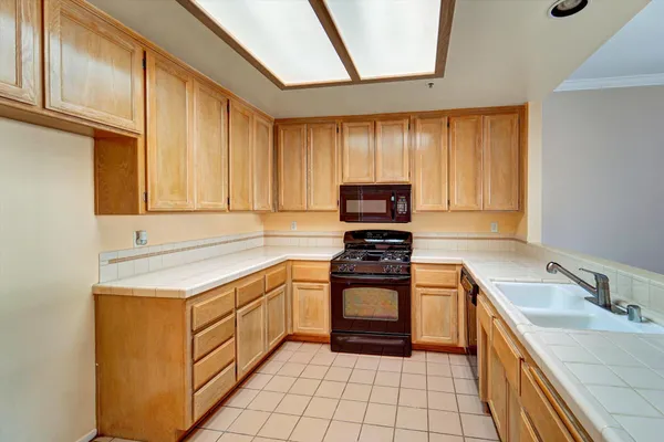 $1,345,000 | 4501 Carpinteria Avenue, Unit C, Carpinteria, CA 93013