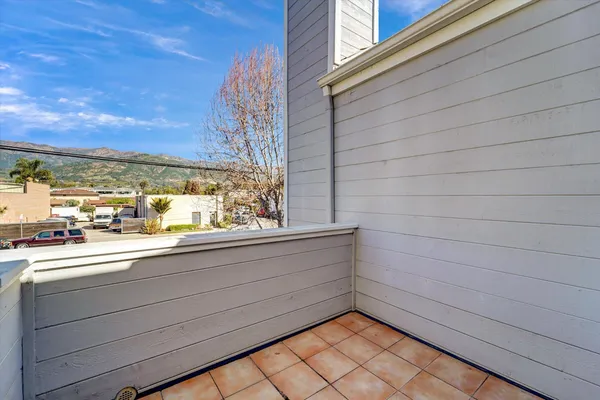 $1,345,000 | 4501 Carpinteria Avenue, Unit C, Carpinteria, CA 93013