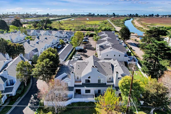 $1,345,000 | 4501 Carpinteria Avenue, Unit C, Carpinteria, CA 93013