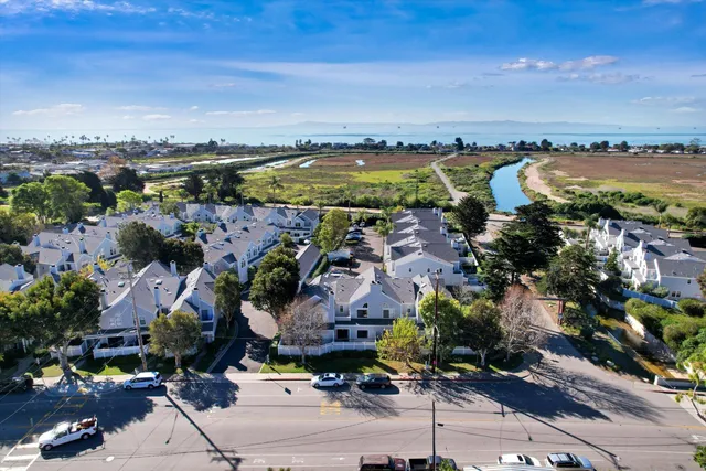 $1,345,000 | 4501 Carpinteria Avenue, Unit C, Carpinteria, CA 93013