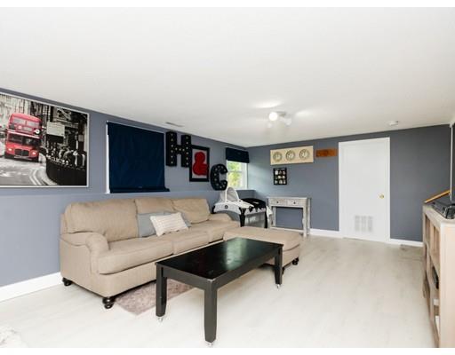 3 Kalmia Road Holbrook, MA 02343 - Photo 12 of 26 Gallery Image 12