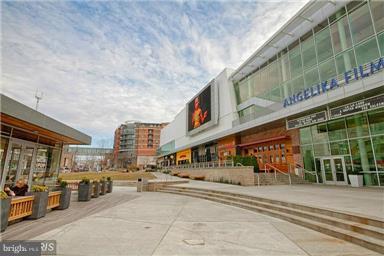 2957 Eskridge Road Fairfax, VA 22031 - Photo 29 of 30 a view of a building with sitting area