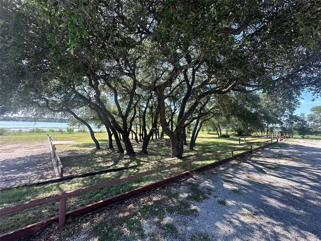 $499,900 | 3100 Shady Oaks Drive, Brownwood, TX 76801