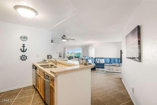2901 Peninsula Road, Unit 132 Oxnard, CA 93035 - Photo 5 of 38 2901 Peninsula Rd 132 Oxnard-small-003-0