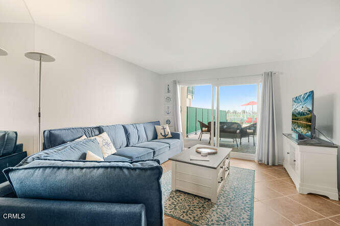 2901 Peninsula Road, Unit 132 Oxnard, CA 93035 - Photo 7 of 38 2901 Peninsula Rd 132 Oxnard-small-011-0