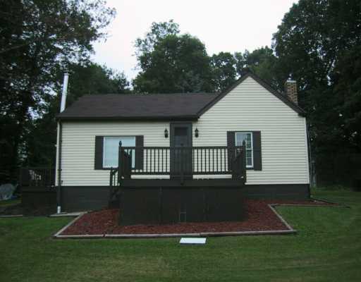 100 Century Farm Road Clinton, PA 15026 - Photo 1 of 8 Exterior Front.