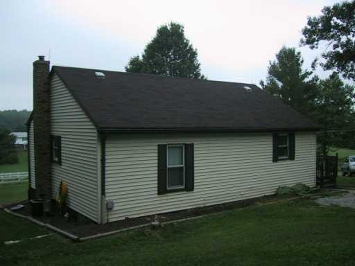 100 Century Farm Road Clinton, PA 15026 - Photo 2 of 8 View.