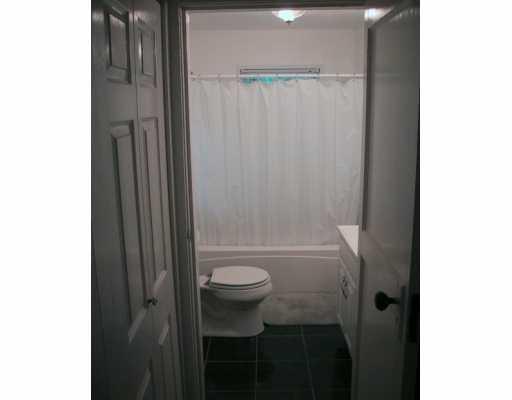 100 Century Farm Road Clinton, PA 15026 - Photo 7 of 8 Master Bath/Spa.