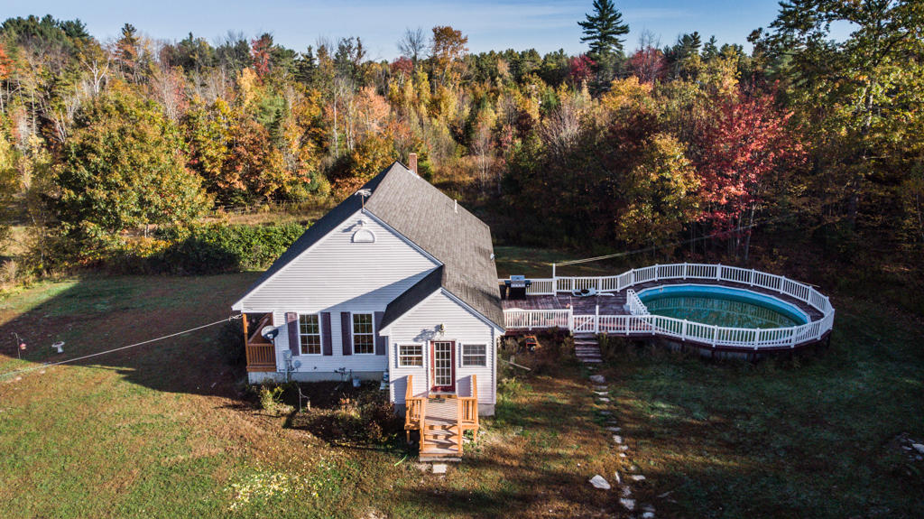 33 Holmes Road Saco, ME 04072 - Photo 5 of 19 33 Holmes Road-7