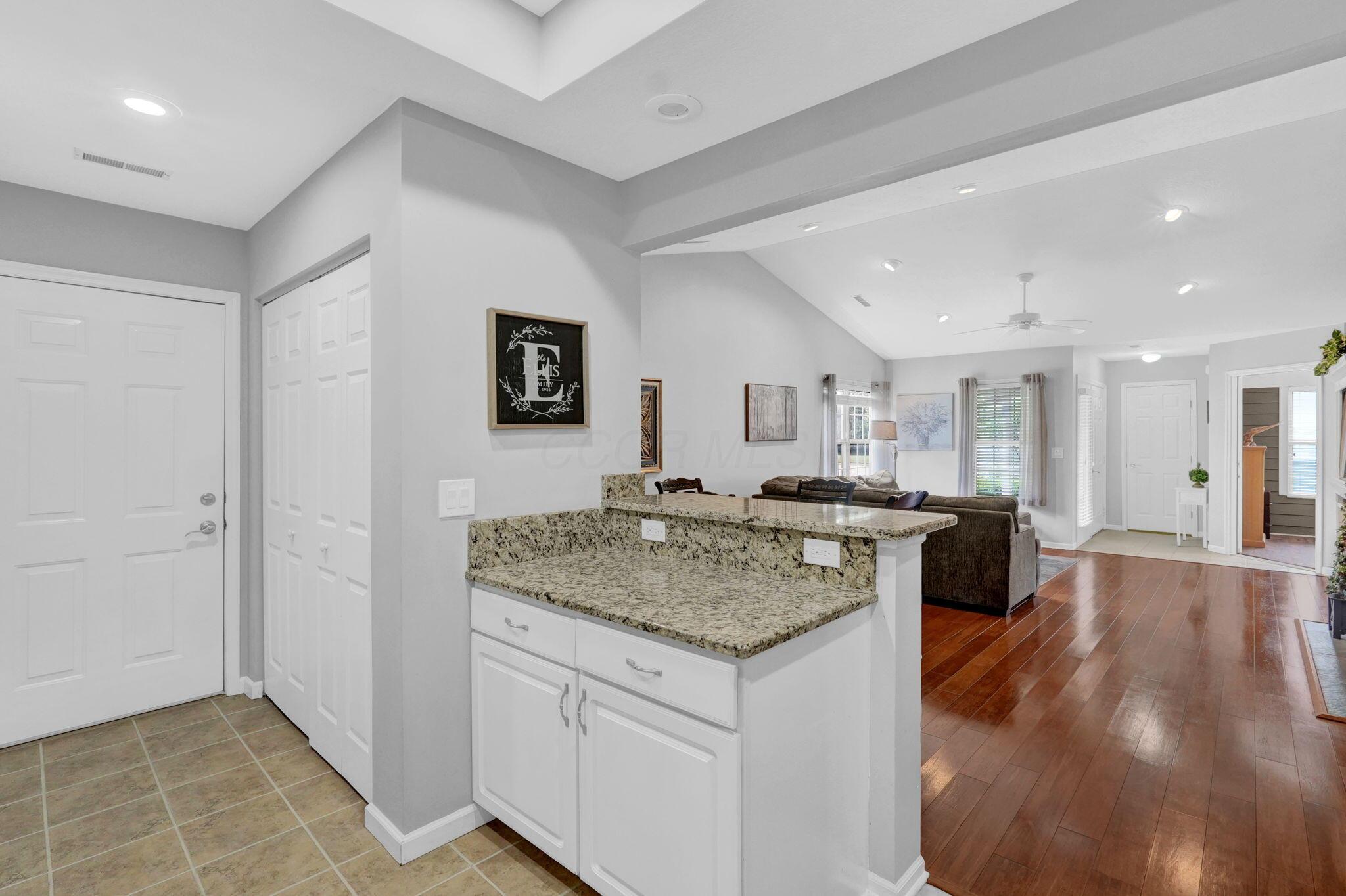 5260 Apple Ridge Place Westerville, OH 43081 - Photo 15 of 42 Kitchen - View 4