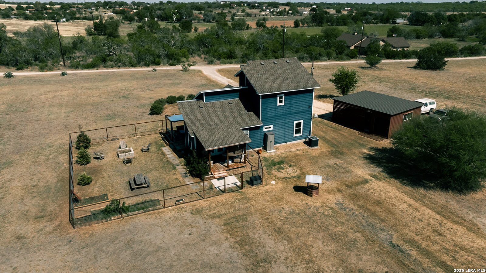 6147 Pfeil Road Schertz, TX 78154 - Photo 2 of 40