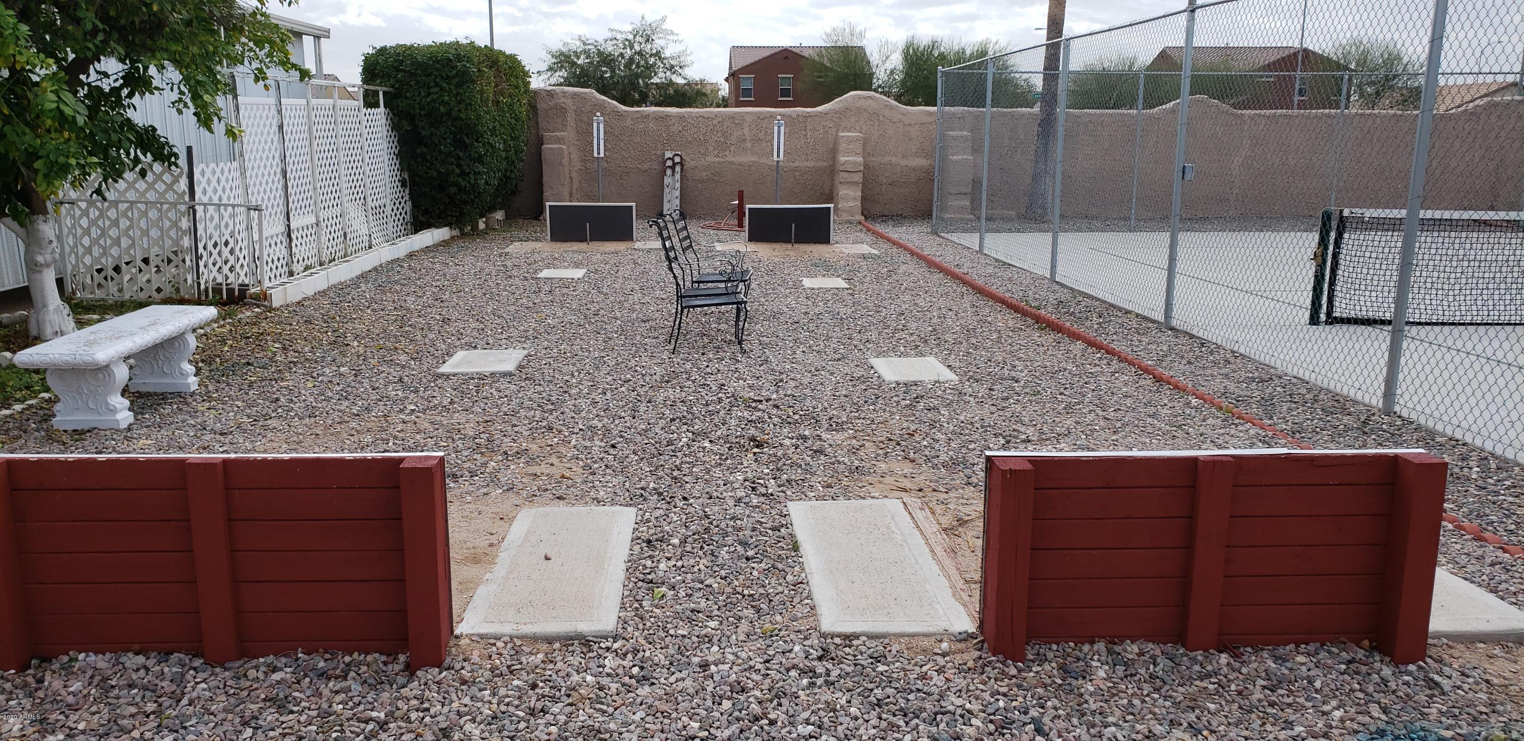 301 South Signal Butte Road, Unit 226 Apache Junction, AZ 85120 - Photo 41 of 42 a terrace of a house