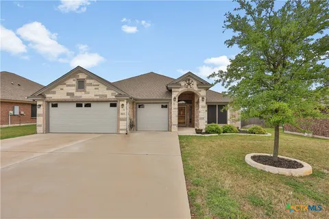 $385,000 | 605 Willow Drive, Troy, TX 76579