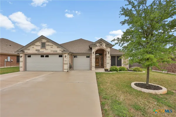 $385,000 | 605 Willow Drive, Troy, TX 76579