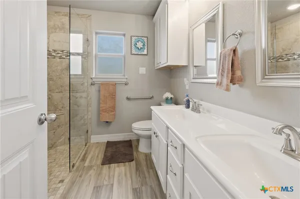 $385,000 | 605 Willow Drive, Troy, TX 76579