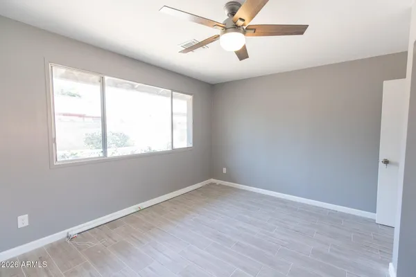 $4,995 | 1224 East Campus Drive, Tempe, AZ 85282