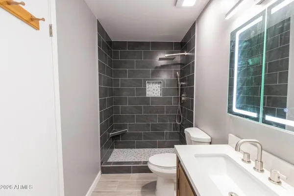 $4,495 | 1224 East Campus Drive, Tempe, AZ 85282