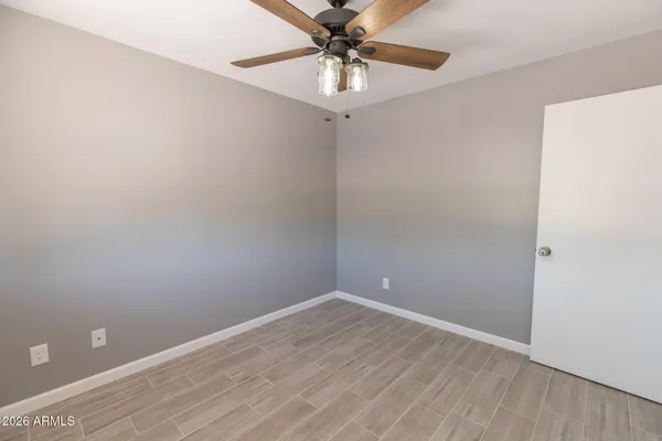$4,995 | 1224 East Campus Drive, Tempe, AZ 85282