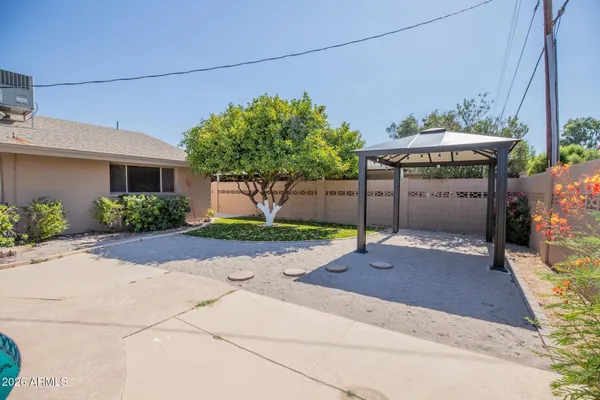 $4,995 | 1224 East Campus Drive, Tempe, AZ 85282