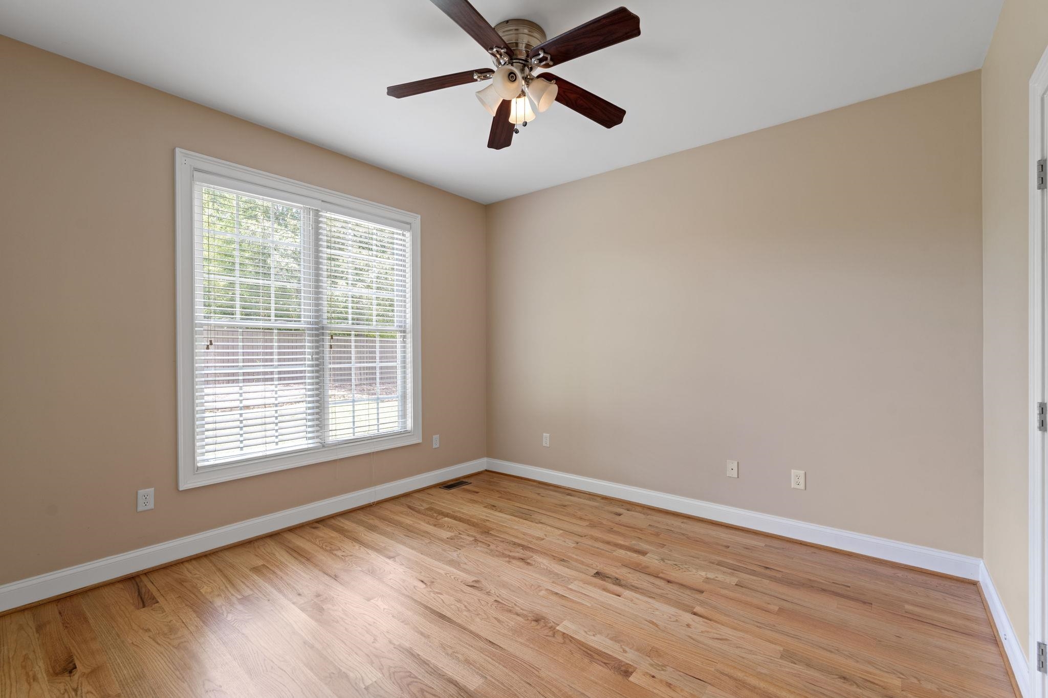 309 Whisper Walk Way Fountain Inn, SC 29644 - Photo 27 of 50 Gallery Image 27