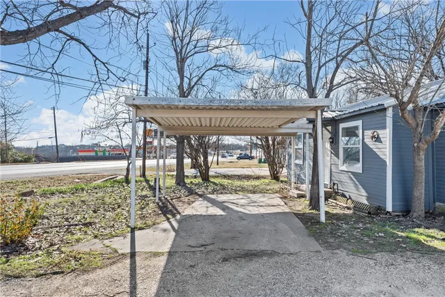 $197,000 | 904 Robinson Drive, Robinson, TX 76706