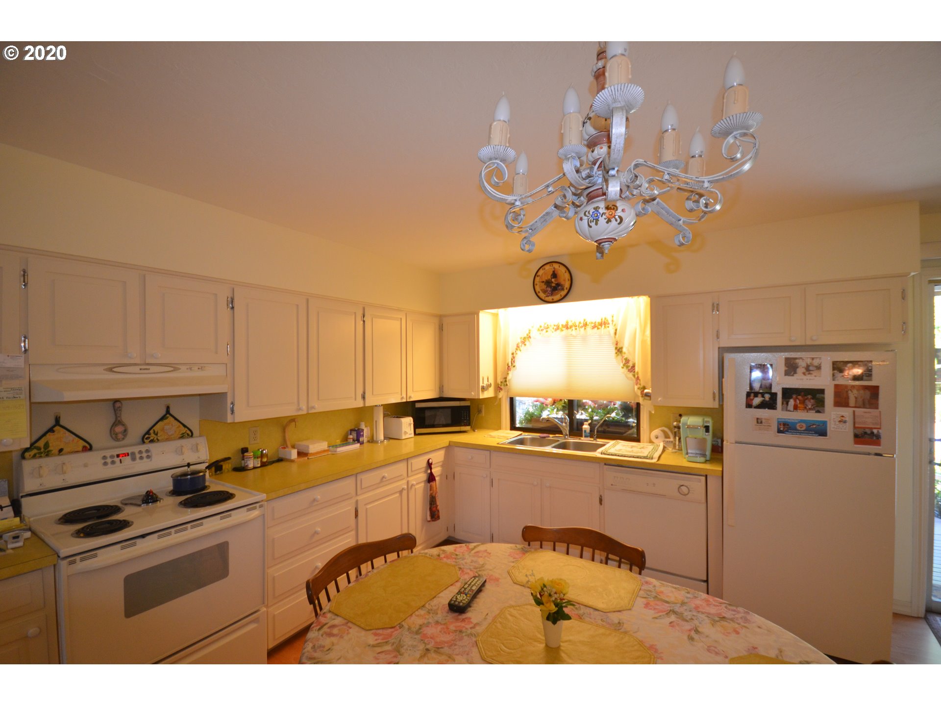 600 Rocky Road Hood River, OR 97031 - Photo 12 of 24 Gallery Image 12