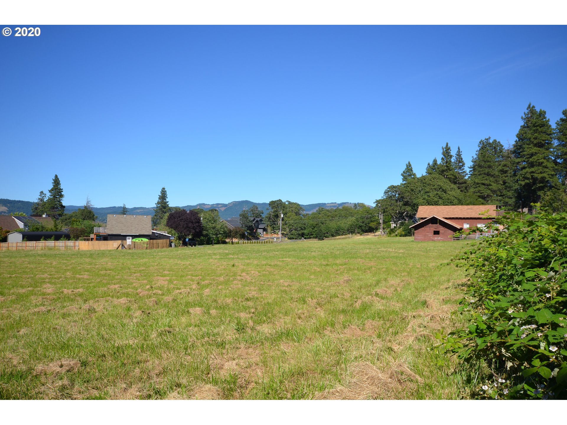 600 Rocky Road Hood River, OR 97031 - Photo 19 of 24 Gallery Image 19
