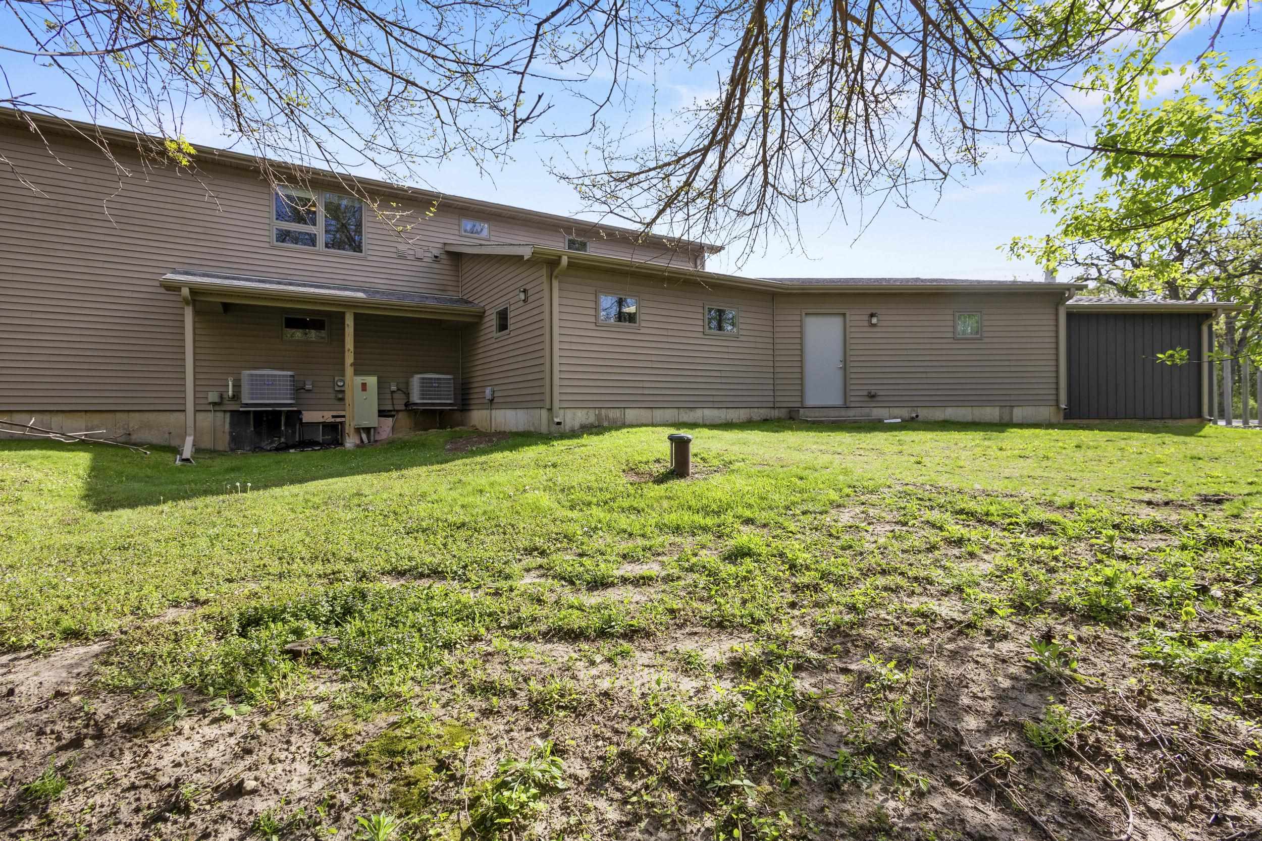 5416 North County Road Janesville, WI 53548 - Photo 50 of 58