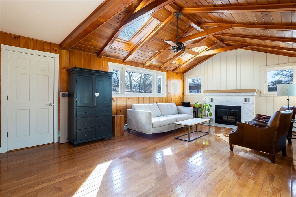 12 Wellington Road Onset, MA 02558 - Photo 11 of 37 Gallery Image 11