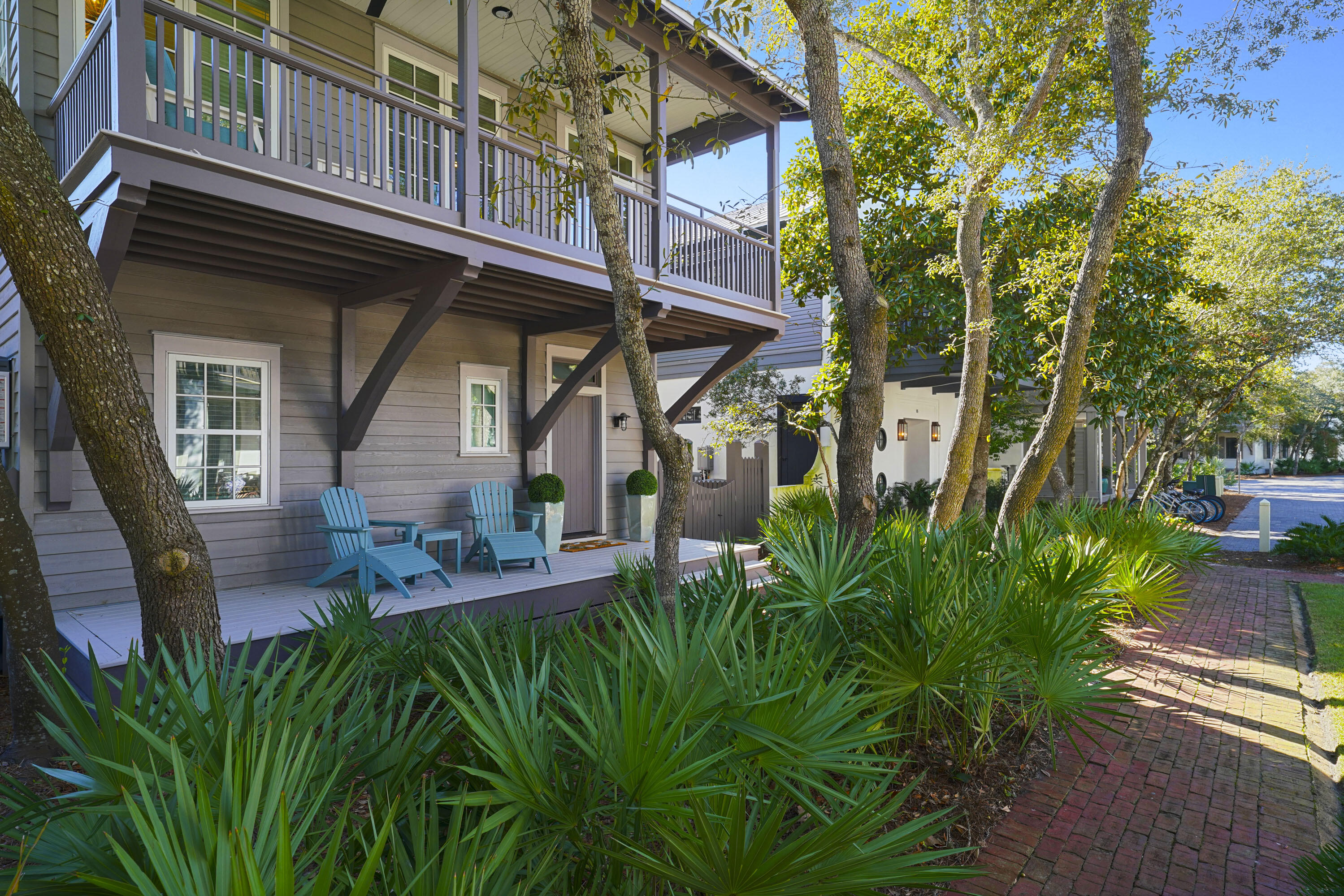 25 St George's Lane Inlet Beach, FL 32461 - Photo 3 of 54 a view of a chairs and table in a patio
