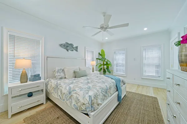 $5,950,000 | 25 St George's Lane, Inlet Beach, FL 32461