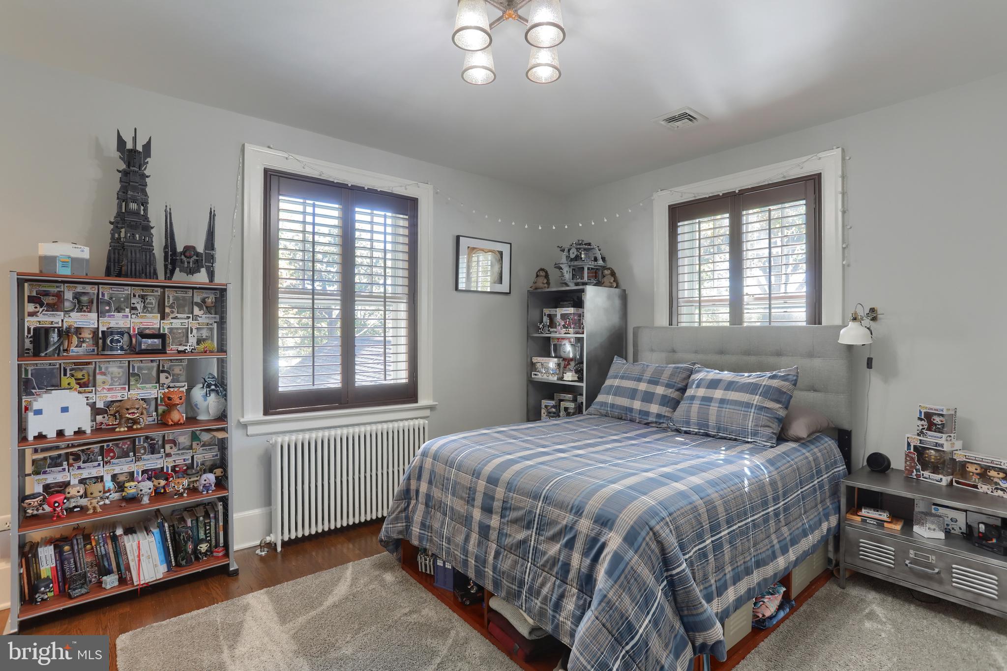 118 Elm Avenue Hershey, PA 17033 - Photo 29 of 54 a bedroom with a bed a window and closet