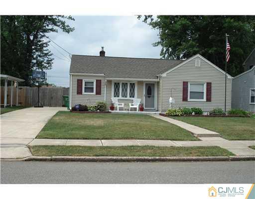 57 Walnut Street Edison, NJ 08817 - Photo 2 of 25 Gallery Image 2