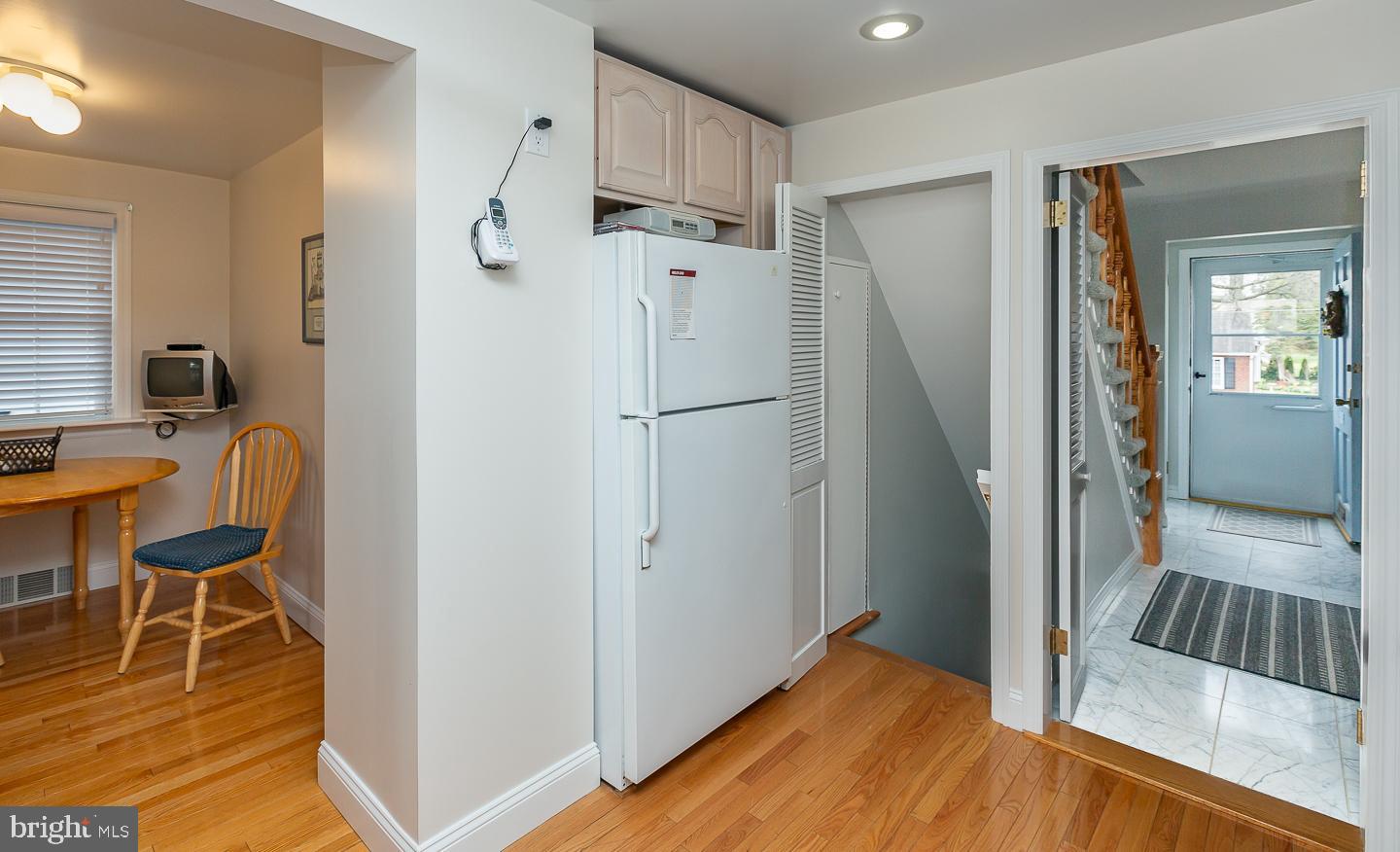 2717 Prescott Road Havertown, PA 19083 - Photo 14 of 49 a view of a livingroom with furniture and front door