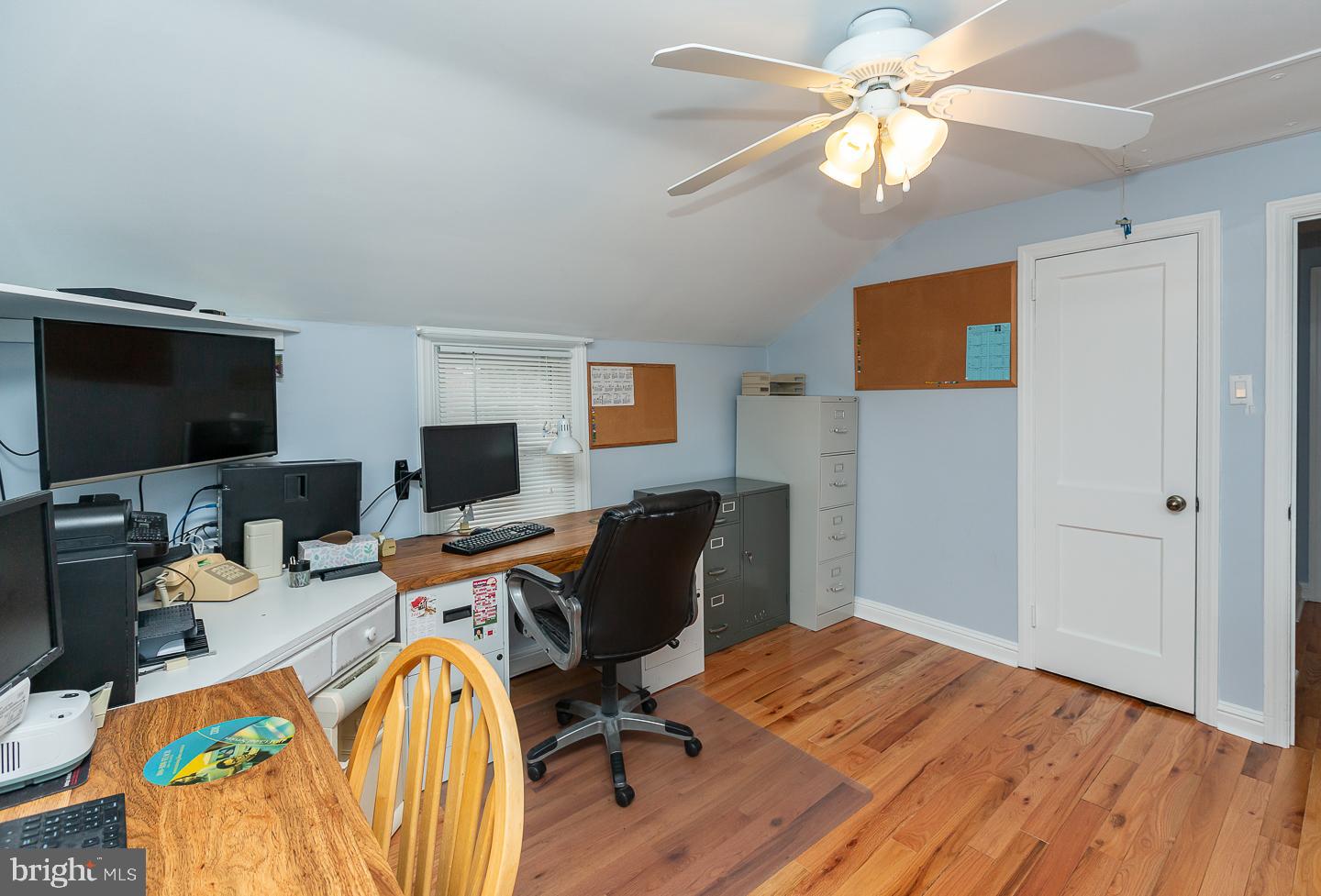 2717 Prescott Road Havertown, PA 19083 - Photo 32 of 49 a view of a workspace with furniture and a flat screen tv